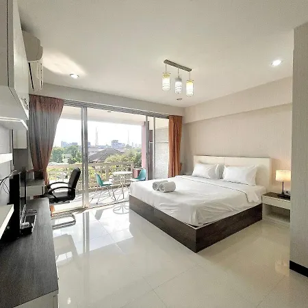 Baan Sabai Rama IV Apartment Bangkok Exterior photo