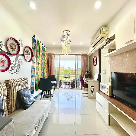 Baan Sabai Rama IV Apartment Bangkok Exterior photo