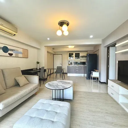 Baan Sabai Rama IV Apartment Bangkok Exterior photo