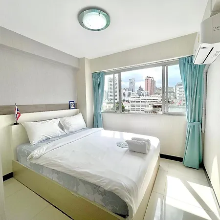 Baan Sabai Rama IV Apartment Bangkok Exterior photo