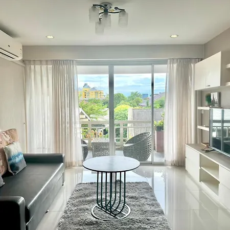 Baan Sabai Rama IV Apartment Bangkok Exterior photo
