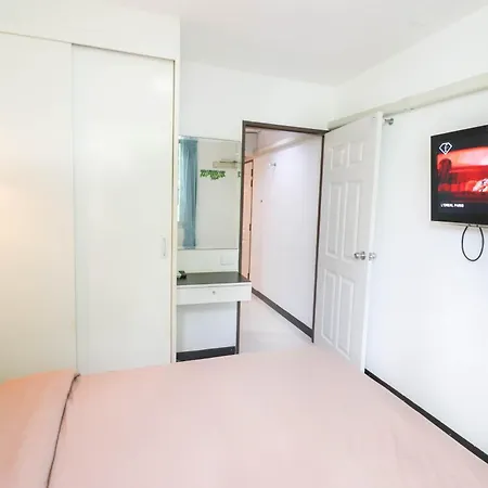 Baan Sabai Rama IV Apartment Bangkok Exterior photo